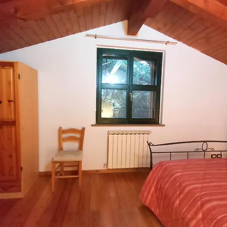 Betty A 5 Min Dal Mare Di Pesaro Apartmán