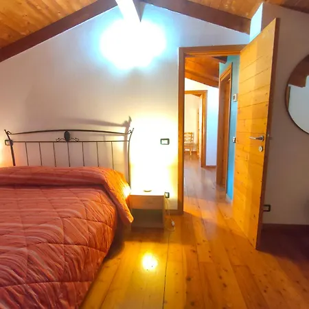 Betty A 5 Min Dal Mare Di Pesaro Apartament